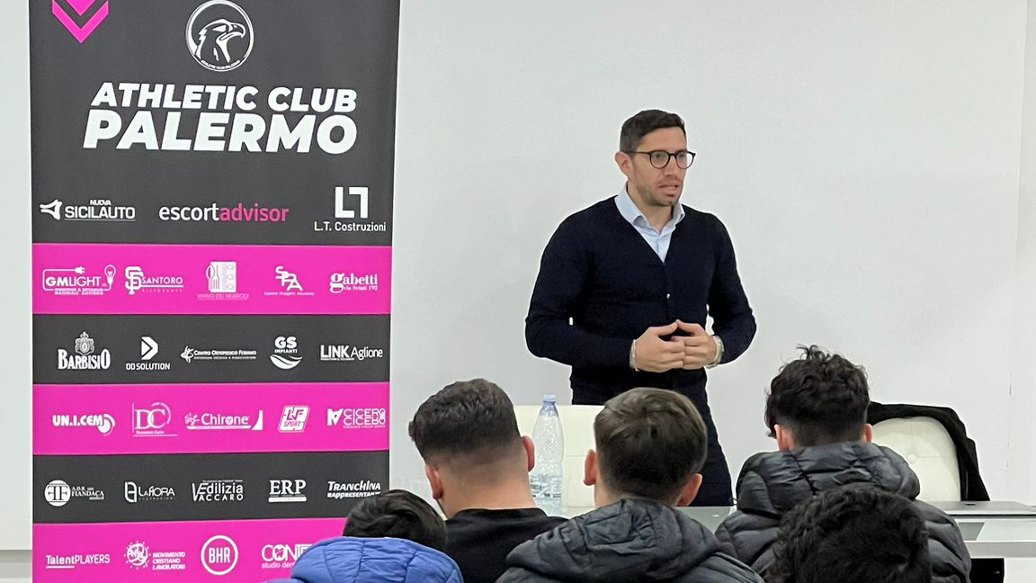 L’ATHLETIC CLUB PALERMO INCONTRA GLI STUDENTI CON IL PROGETTO “MANAGEMENT NEL MONDO CALCISTICO”